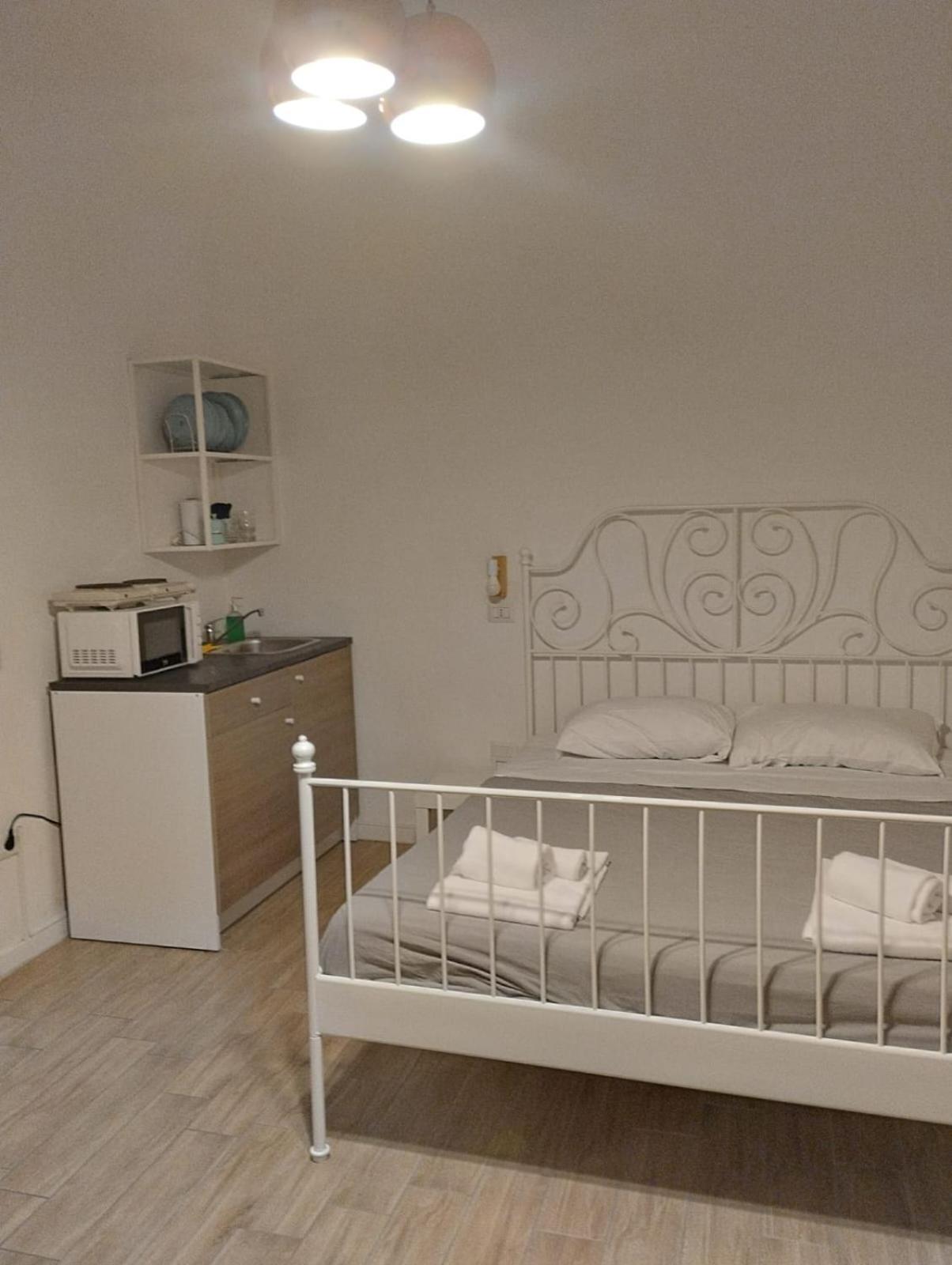 Residence E Appartamenti Bausan Naples Extérieur photo